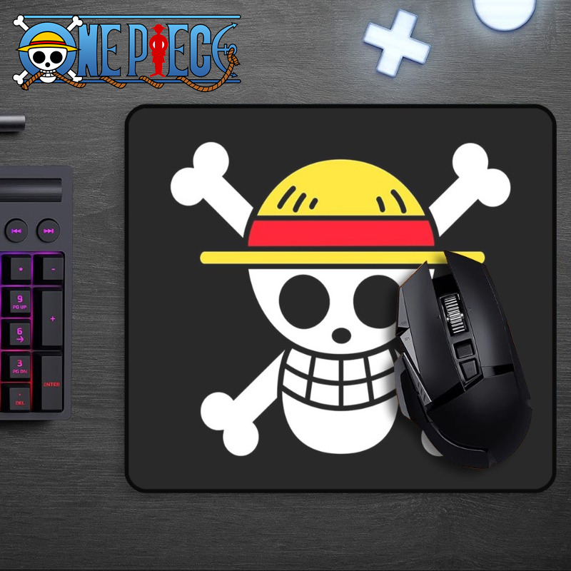 Laptop Accessories Gifts - Cartoon One Piece Ruffy Schädel Mauspad